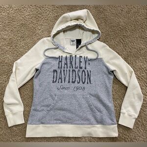 Harley-Davidson Pullover Hoodie Women’s size Large